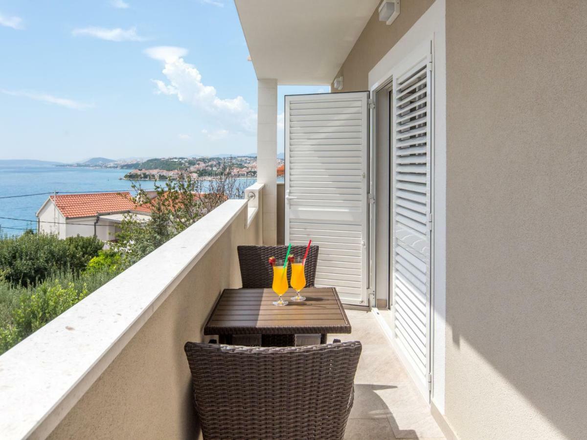 Apartment Villa Franko Maris Podstrana Luaran gambar